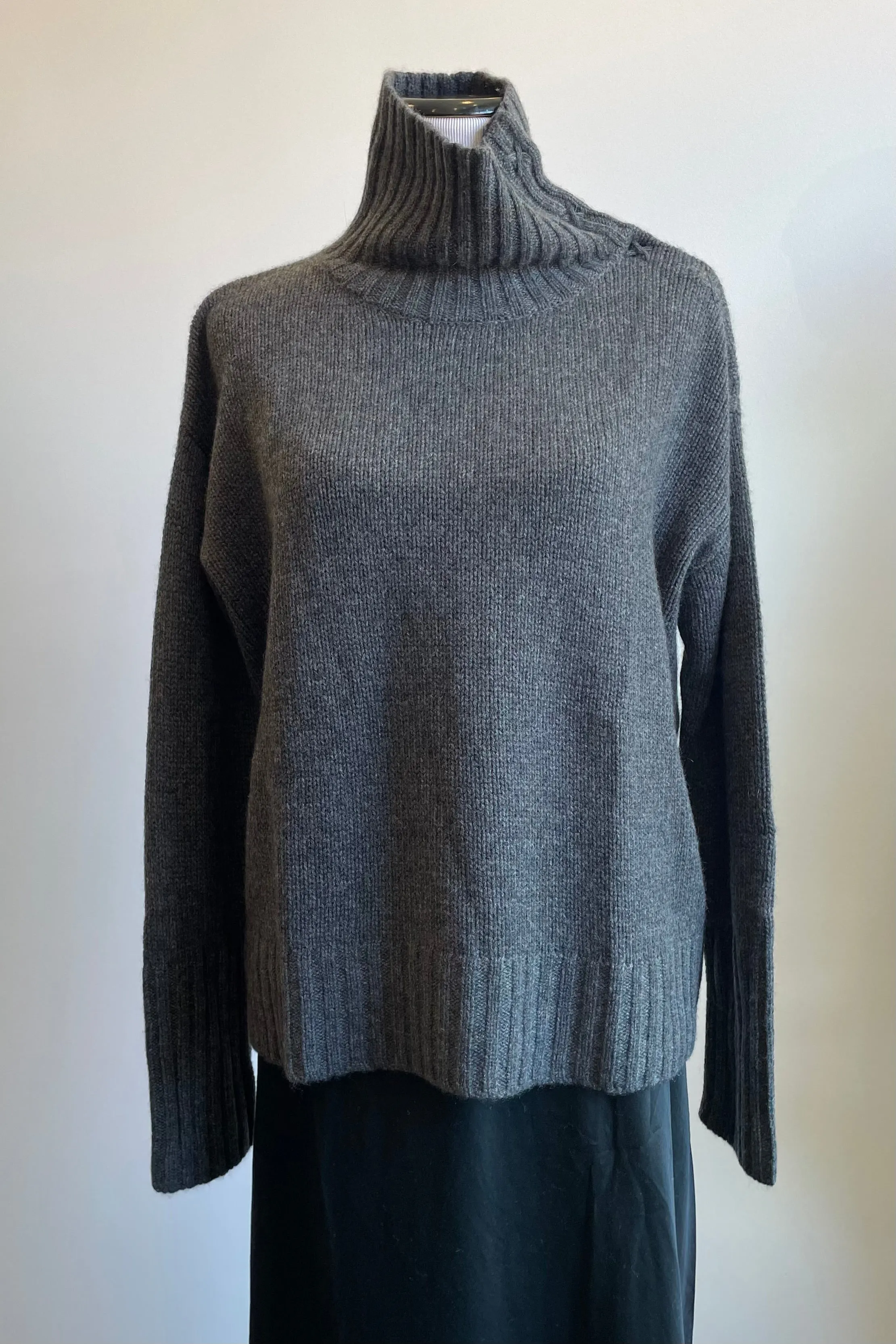 Cashmere Dark Grey Melange Turtleneck